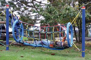 Climbing play - adventure tunnel, for robinia posts