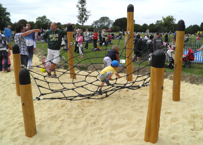 kids_playing_at_a_Playground